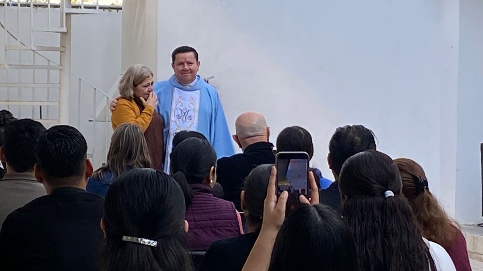 Celebran misa de agradecimiento y Reconocen trayectoria de Eva Morales