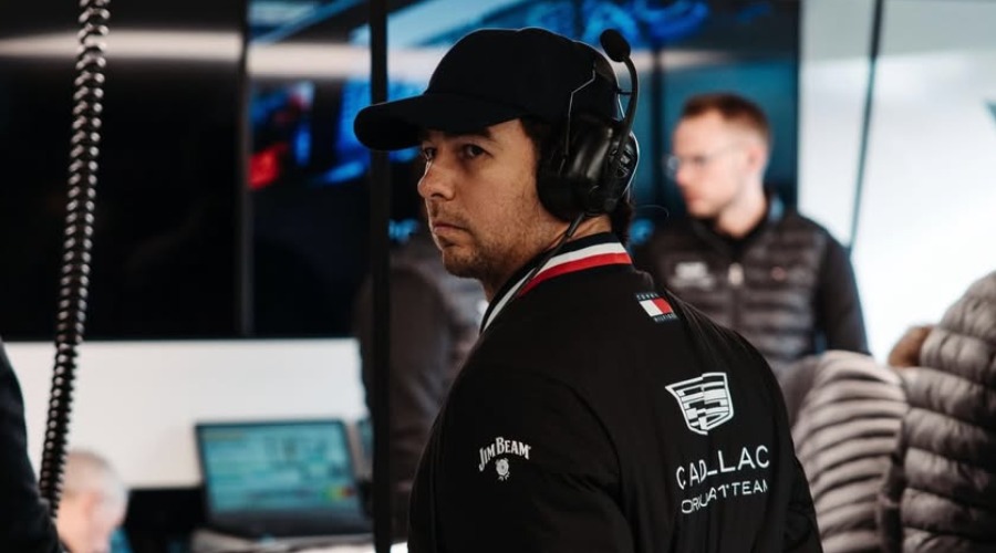 Checo Pérez en Cadillac F1