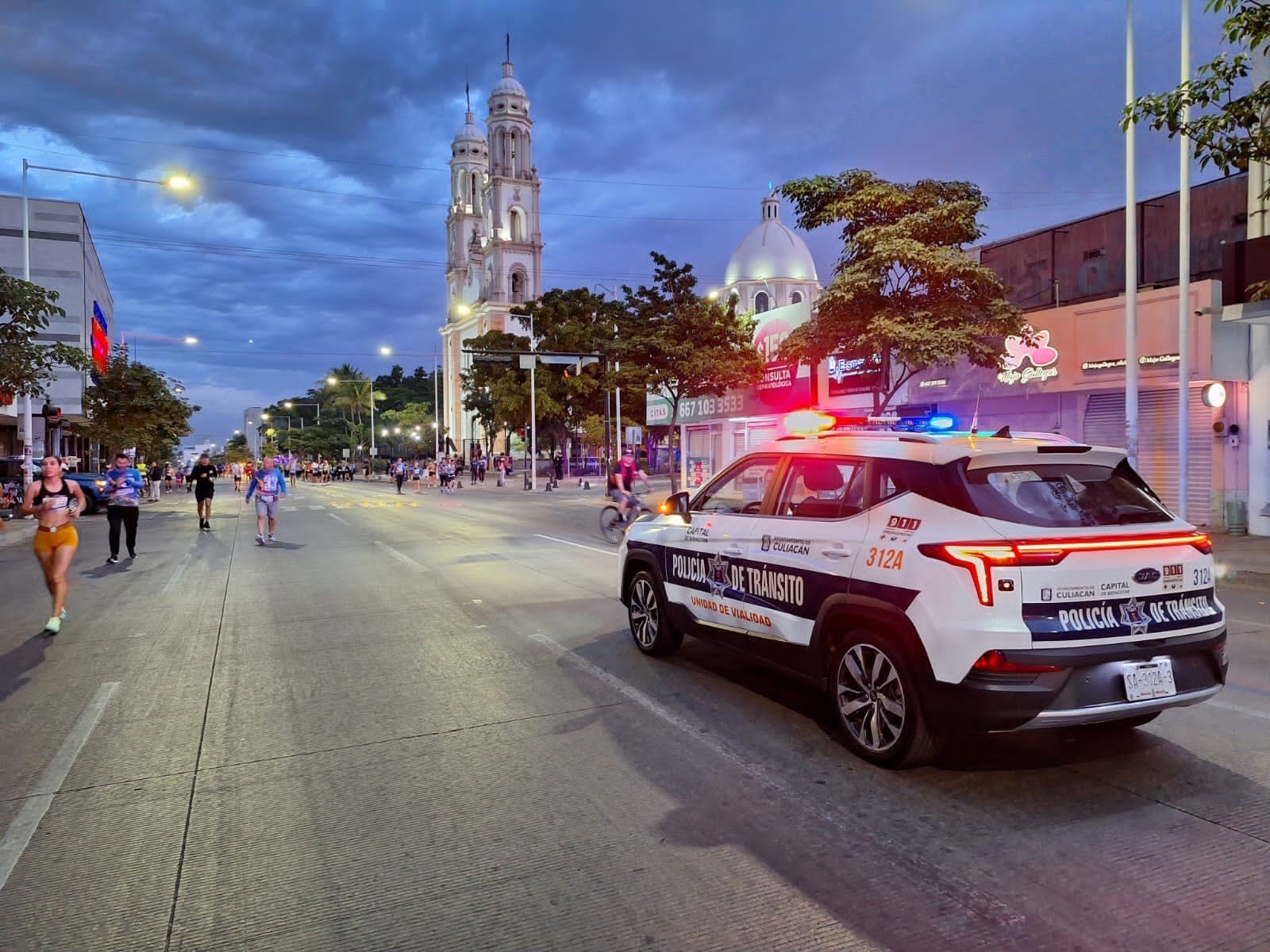 Unidad de transito en la vialidad y corredores