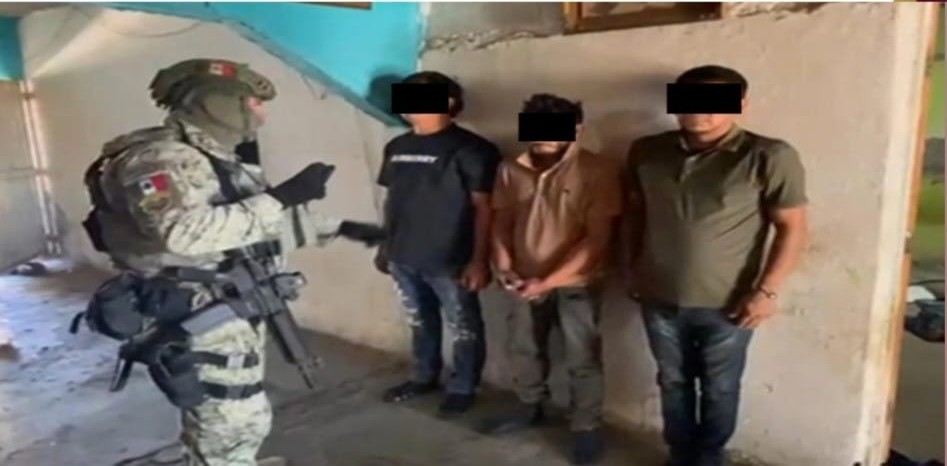 Tres hombres detenidos en Villa Juárez, Navolato.