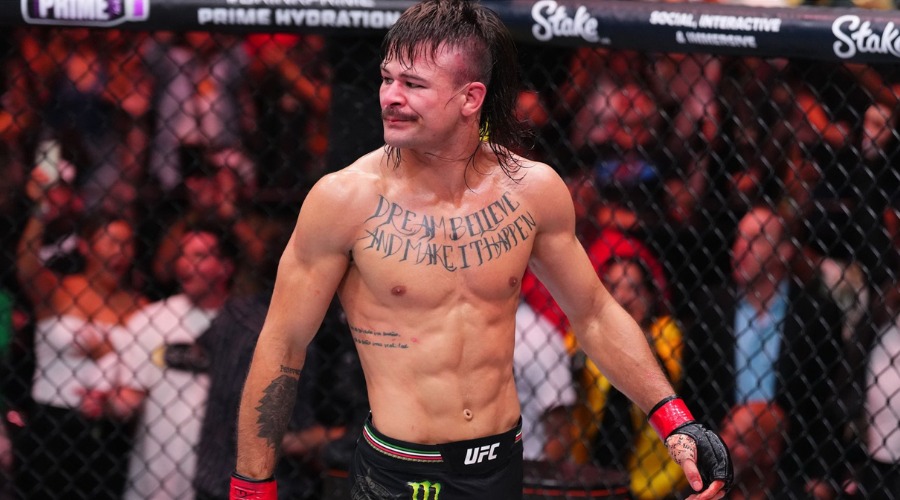 Diego Lopes peleará por título mundial ante Volkanovski en UFC 325