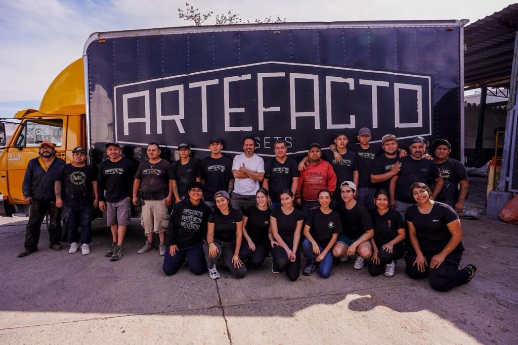 Equipo encargado del diseño de carros alegóricos.