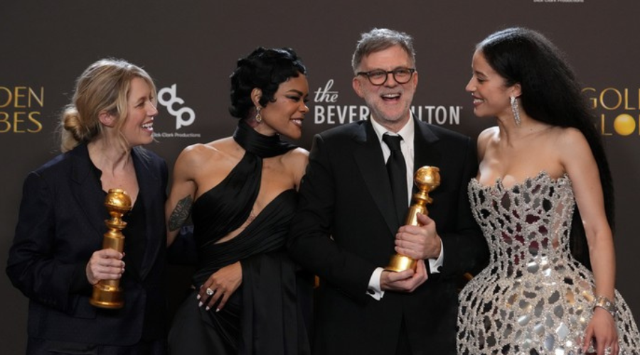 Sara Murphy y las actrices Teyana Taylor y Chase Infiniti, junto a Paul Thomas Anderson, director de 