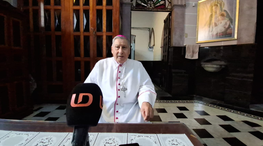 Mario Espinosa Contreras, obispo de Mazatlán.