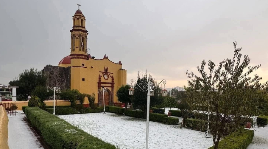Granizo en Teotihuacán.