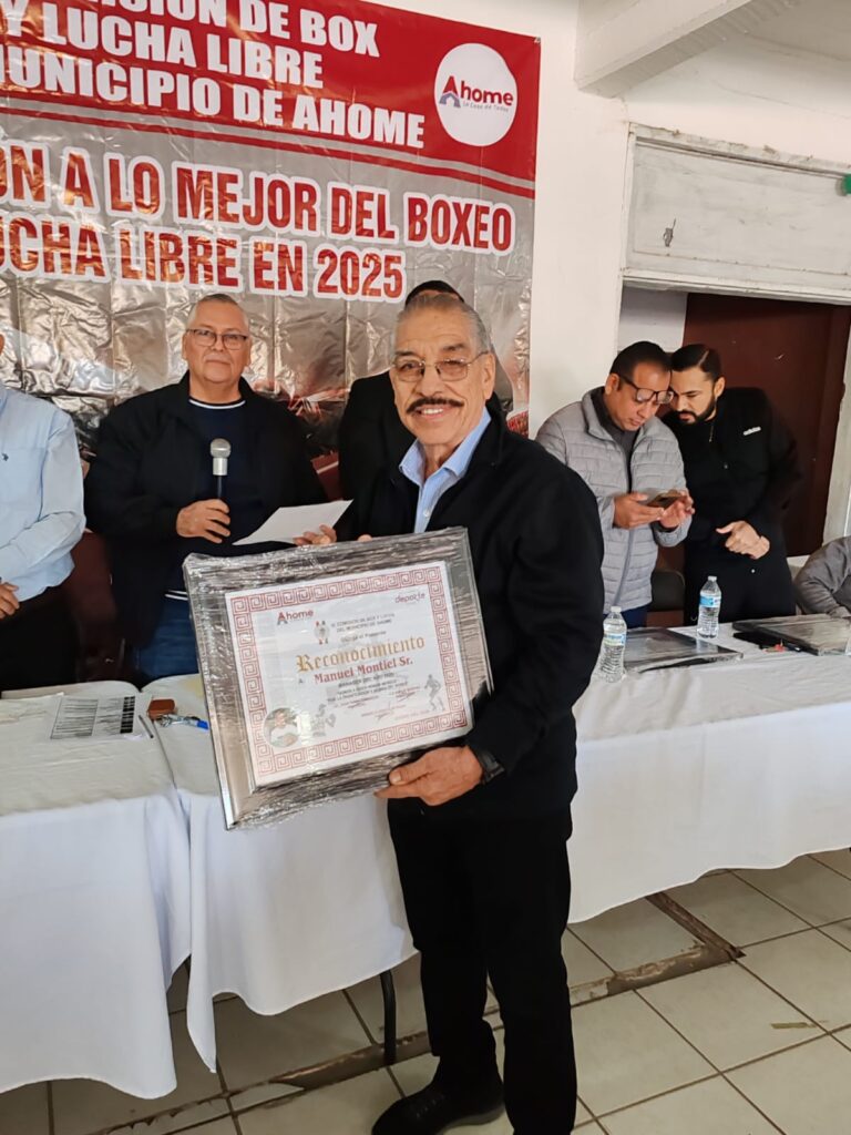 Don Manuel "Kochul" Montiel se llevó premio a Mánager del Año y su pupilo "Sugar" Núñez fue doblemente galardonado