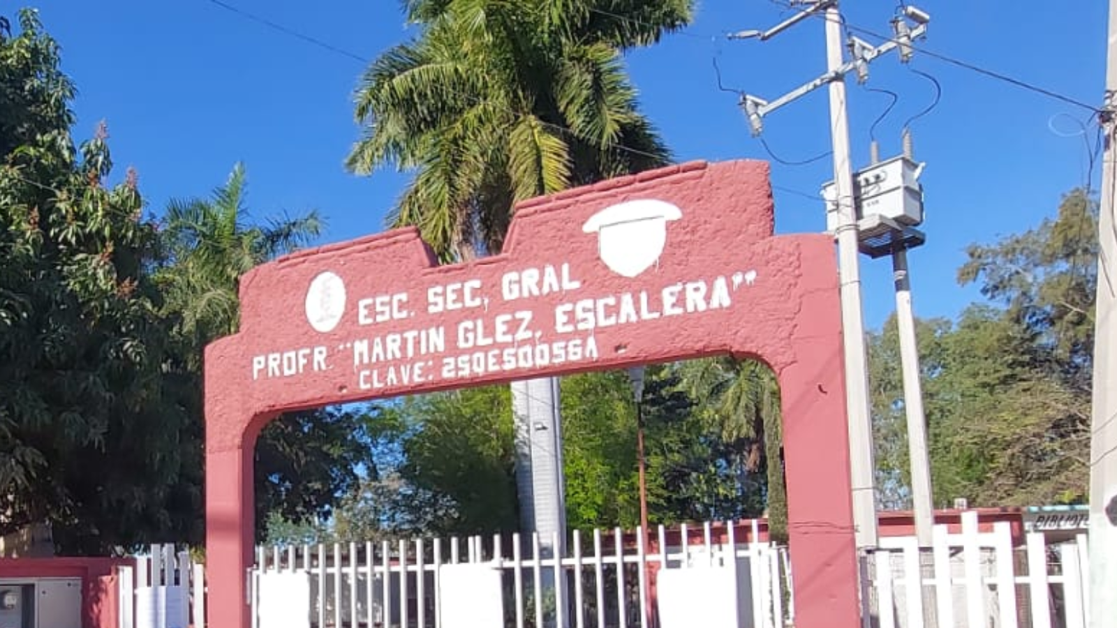 Escuela secundaria “Martín González Escalera” de Compuestas en Ahome