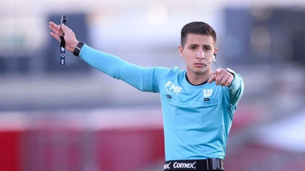 Figo López arrancará como árbitro en Liga MX Femenil