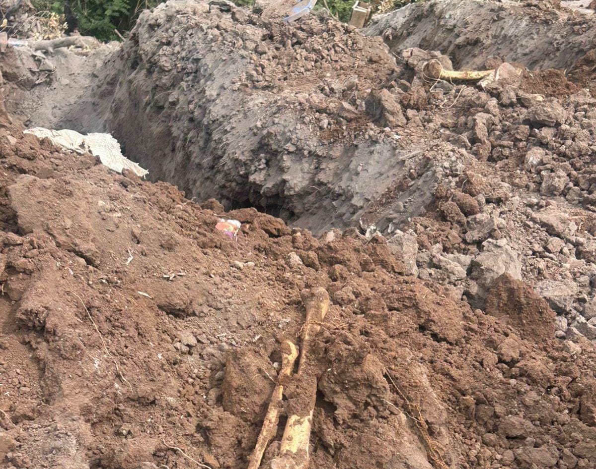 Por segundo día Las Rastreadoras y Comisión de Búsqueda hallan más restos humanos en fosas