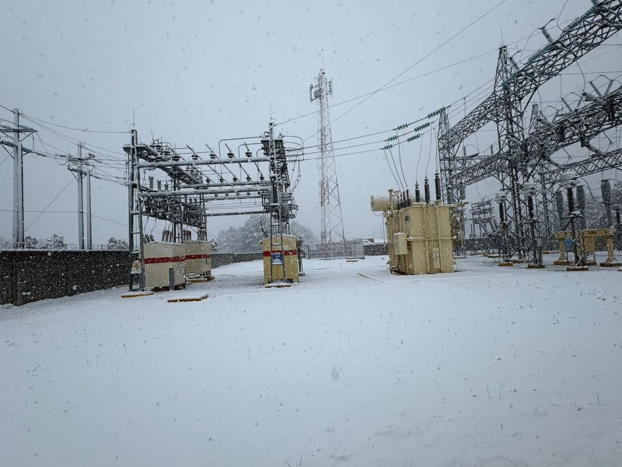 CFE reporta cortes de energía en Chihuahua y Durango por efectos de la tercera tormenta invernal