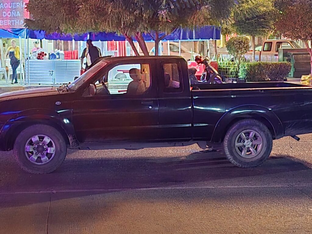 Un atentado a balazos hacia los ocupantes de una camioneta dejó como saldo dos heridos