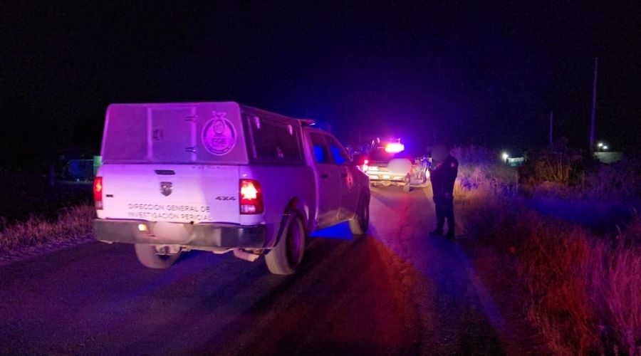 Unidad de la FGE junto a elementos de la Policía