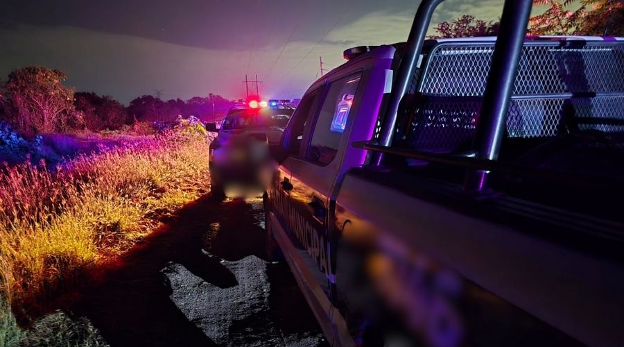 Unidad de la policía en hecho policiaco