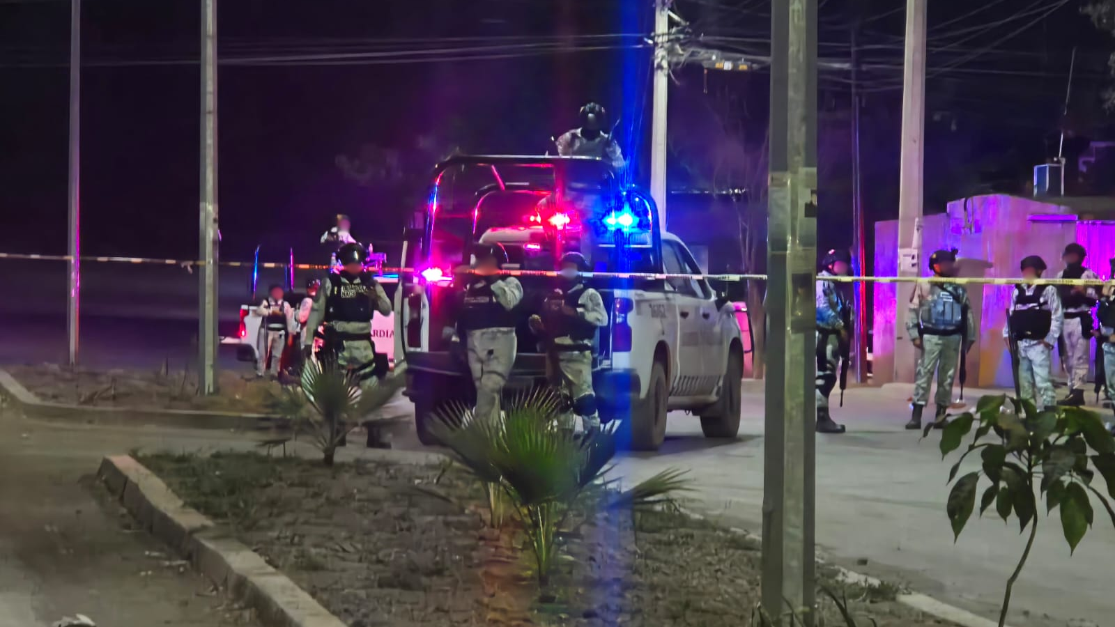 A balazos asesinan a un hombre y dos más resultan heridos