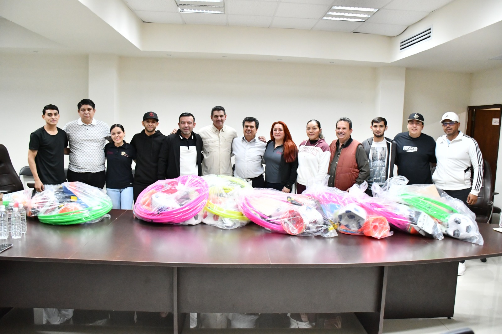 ISDE equipa a promotores en Mocorito y refuerza el programa Semillero