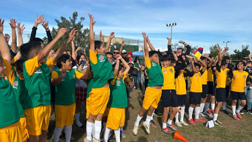 Inauguran Mundialito por la Paz en Mazatlán