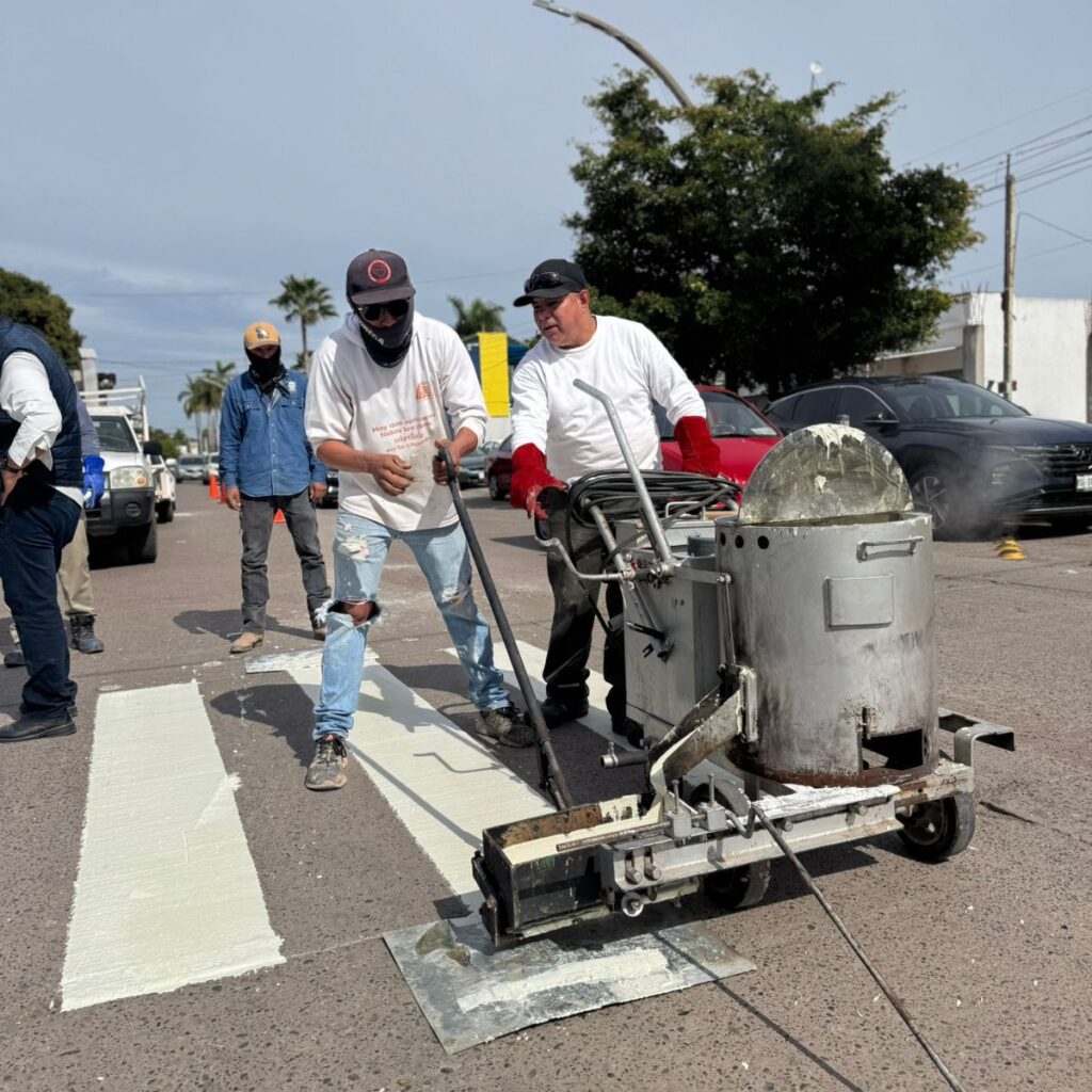 Inicia pintado de cruceros en Ahome-2
