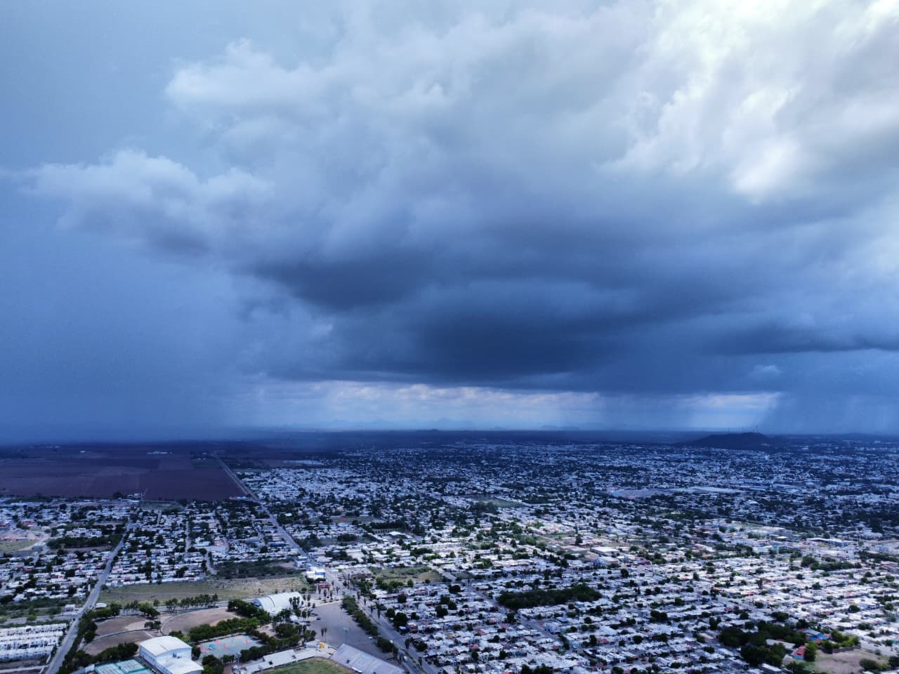 Cielo nublado en Los Mochis