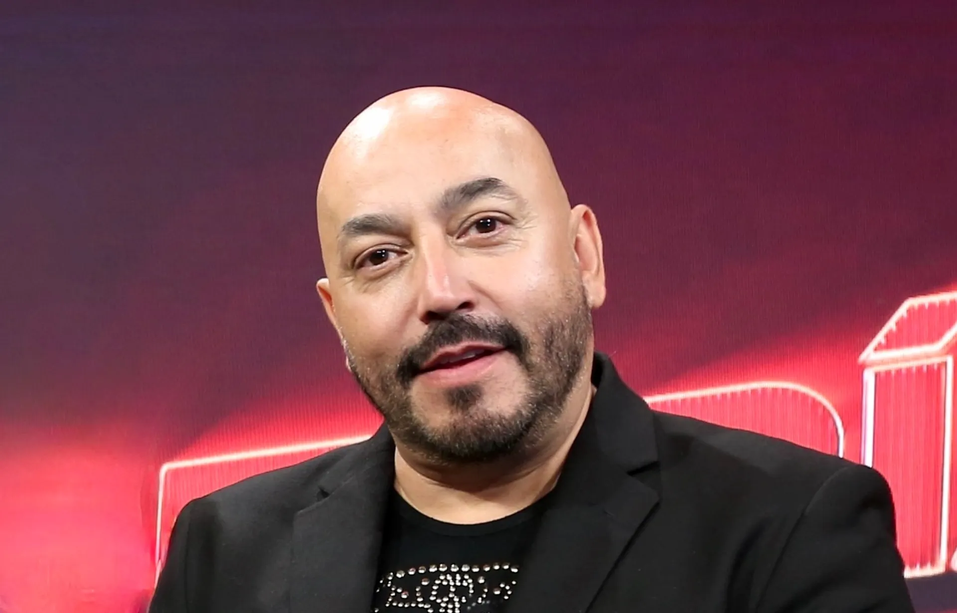 Lupillo Rivera se muda temporalmente a Brasil para sumarse a reality de TelevisaUnivisión