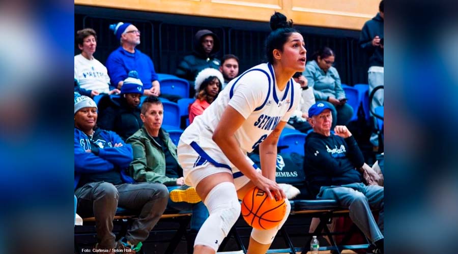 Mariana Valenzuela en NCAA W