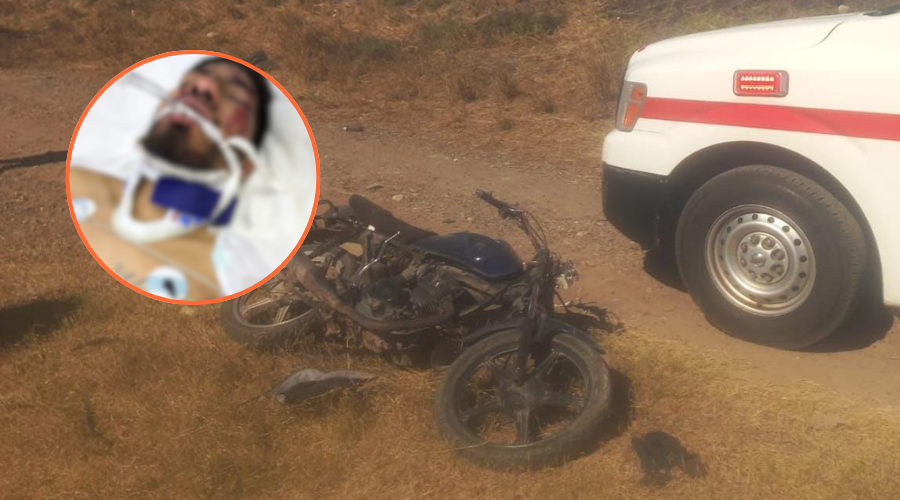 Foto del motociclista lesionado en un círculo y al fondo la motocicleta en la que viajaba