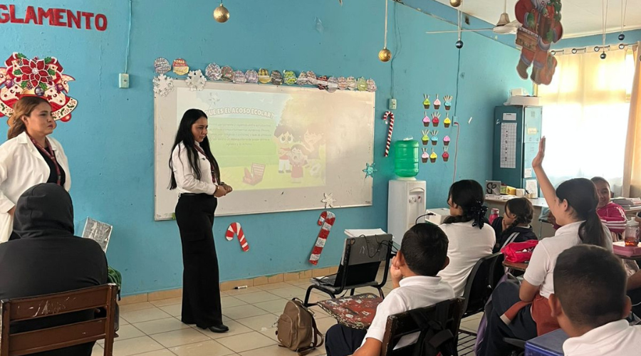 Pannasir imparte plática sobre bullying