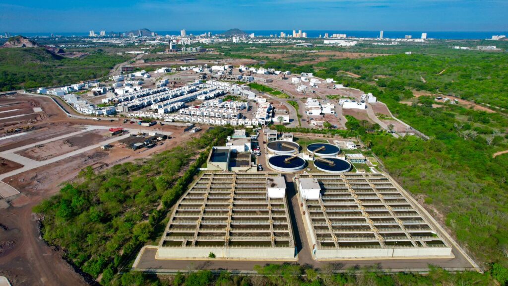 Estrella Palacios impulsa proyectos de ampliación de plantas tratadoras