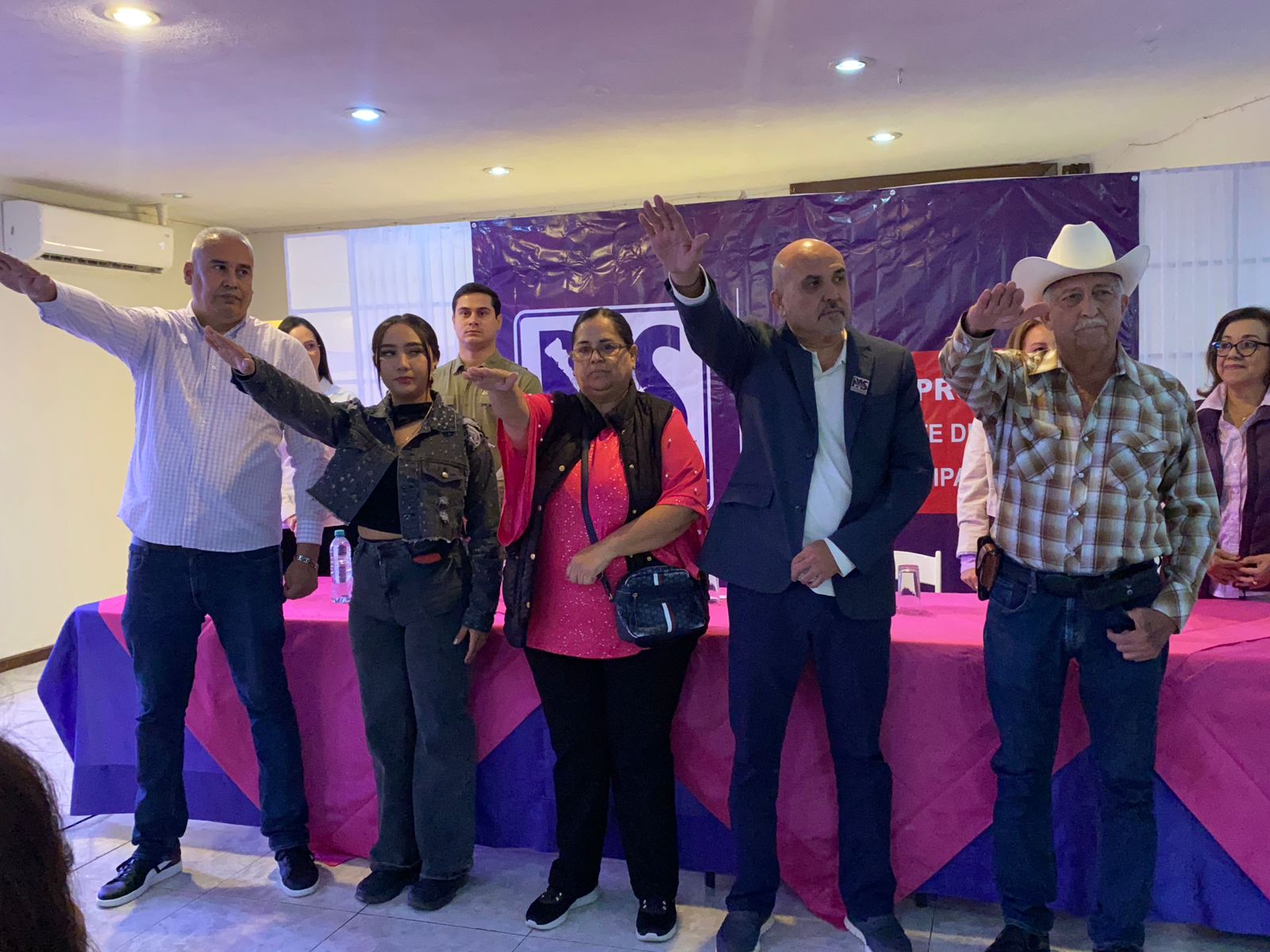 Personas del Comité Municipal del PAS