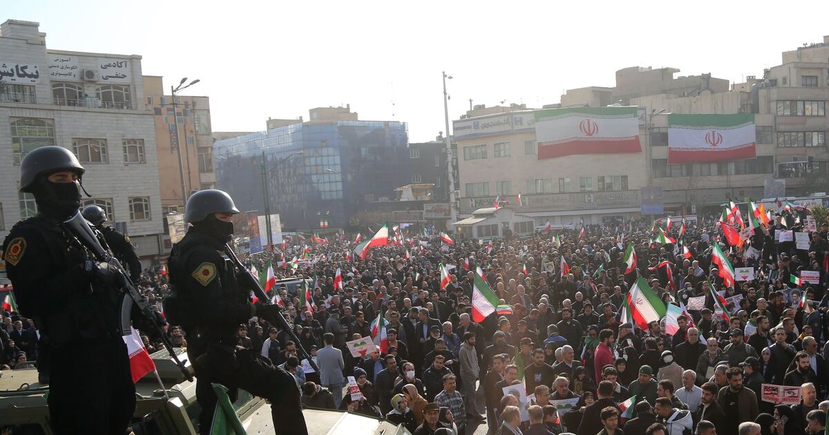 Represión a las manifestaciones en Irán deja al menos 5 mil muertos, según funcionario del gobierno