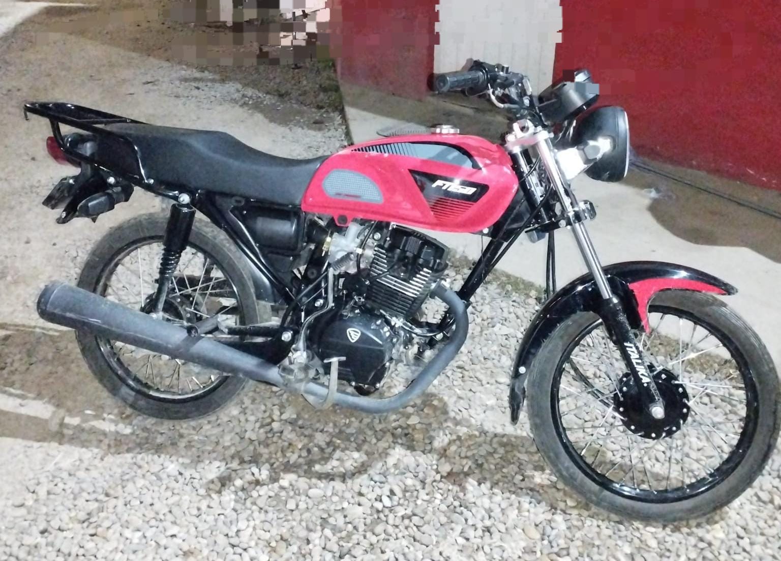 Motocicleta recuperada por autoridades en Mazatlán