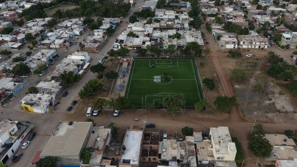 Renuevan cancha de Vistas del Mar en Mazatlán-2