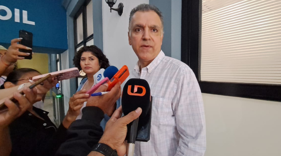 Roberto Vega Niebla, presidente de la Unión de Locatarios del Mercado Pino Suárez en Mazatlán