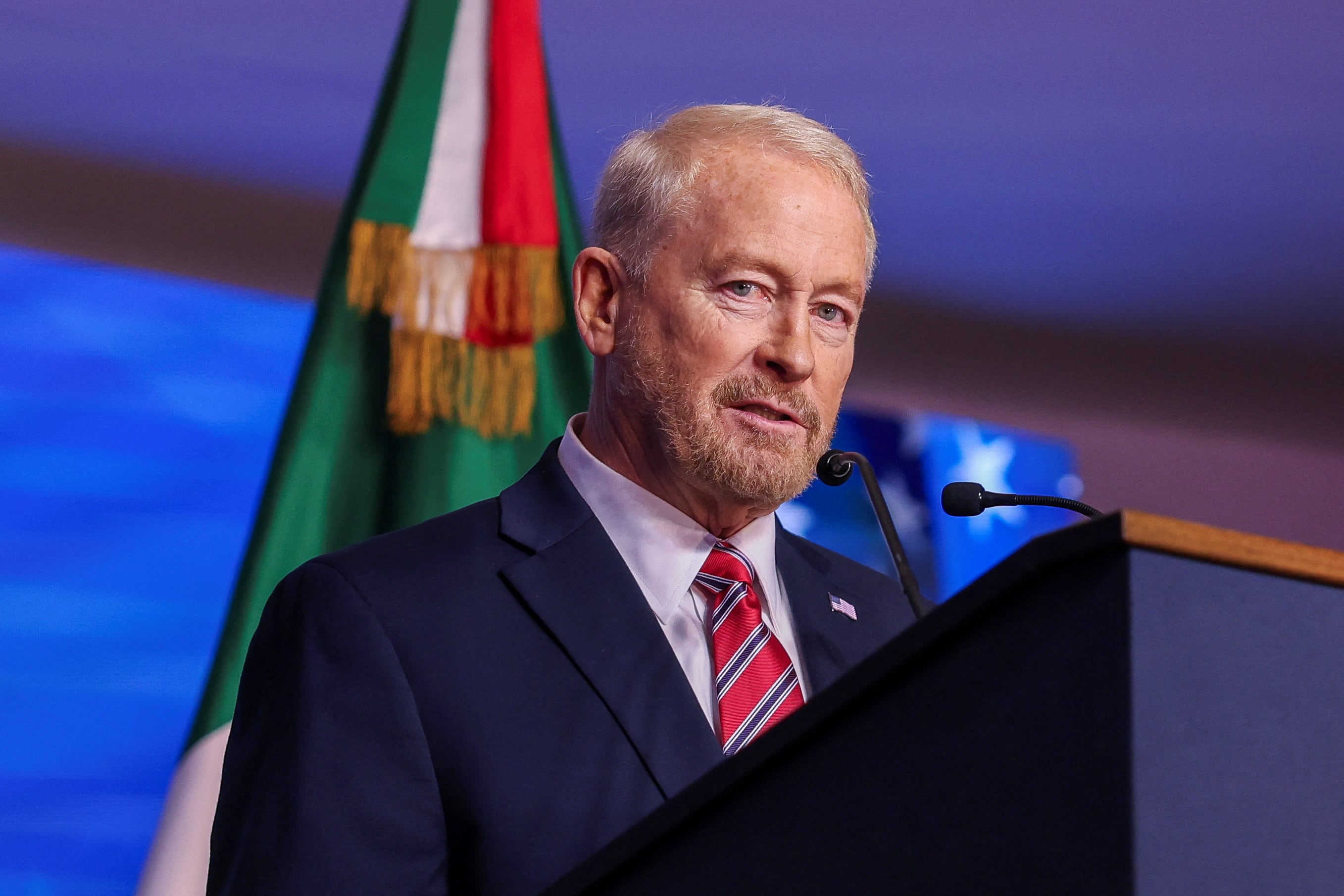Embajador de EU en México califica como 