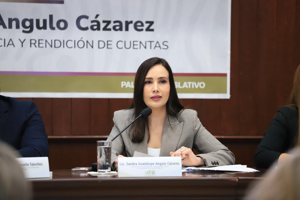 Secretaria Sandra Angulo comparece ante diputados