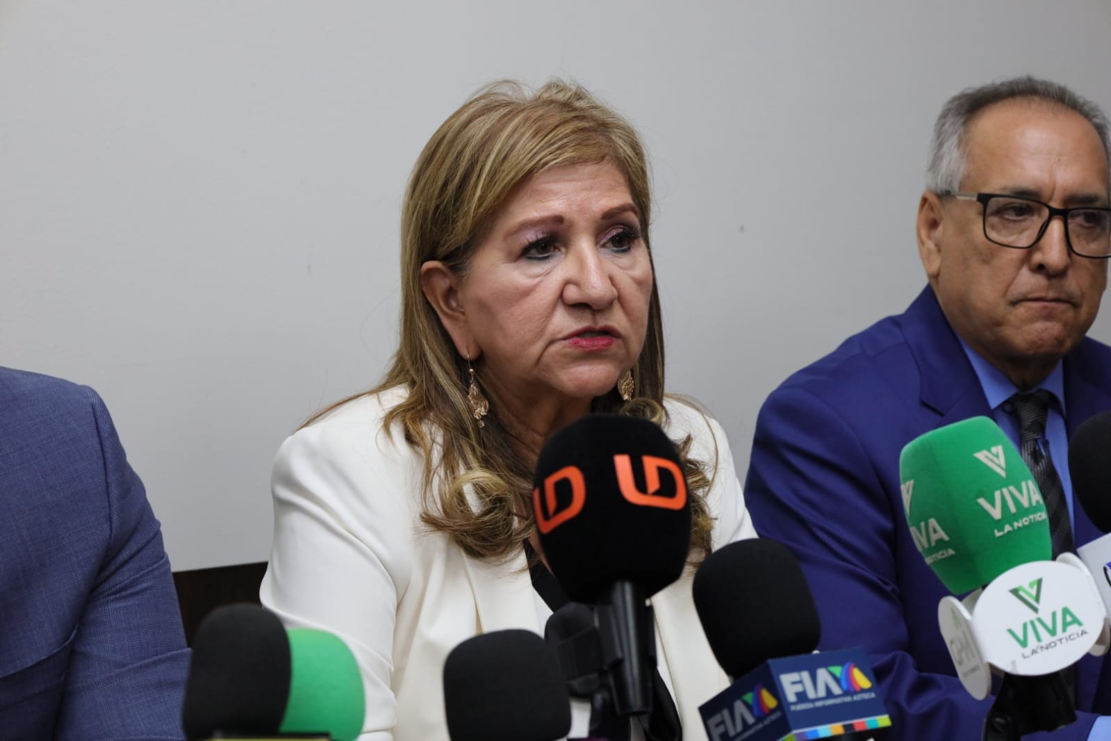 Tere Guerra se solidariza con diputados locales tras ataque