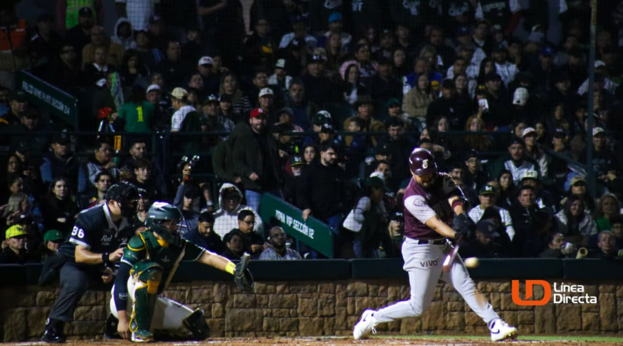 Tomateros de Culiacán y Cañeros de Los Mochis
