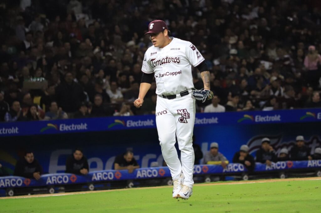 David Gutiérrez celebrando en la lomita