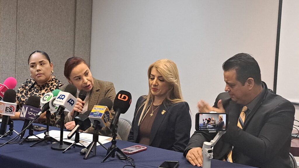 Conferencia de prensa UAS