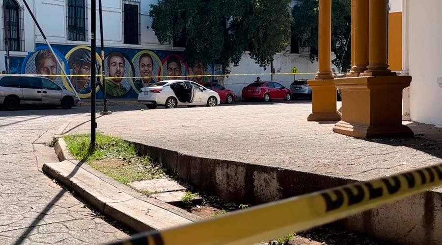 Vehículo de agresores de Sergio Torres