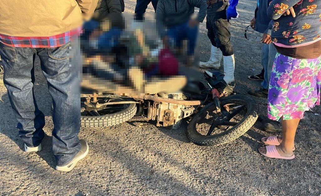 Lesionados en accidente de moto en Higuera de Zaragoza, Ahome