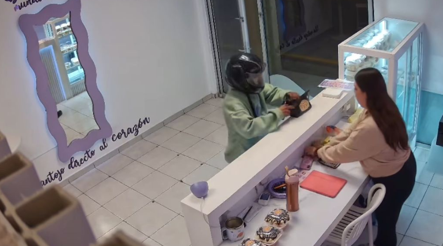 Asalto en una repostería