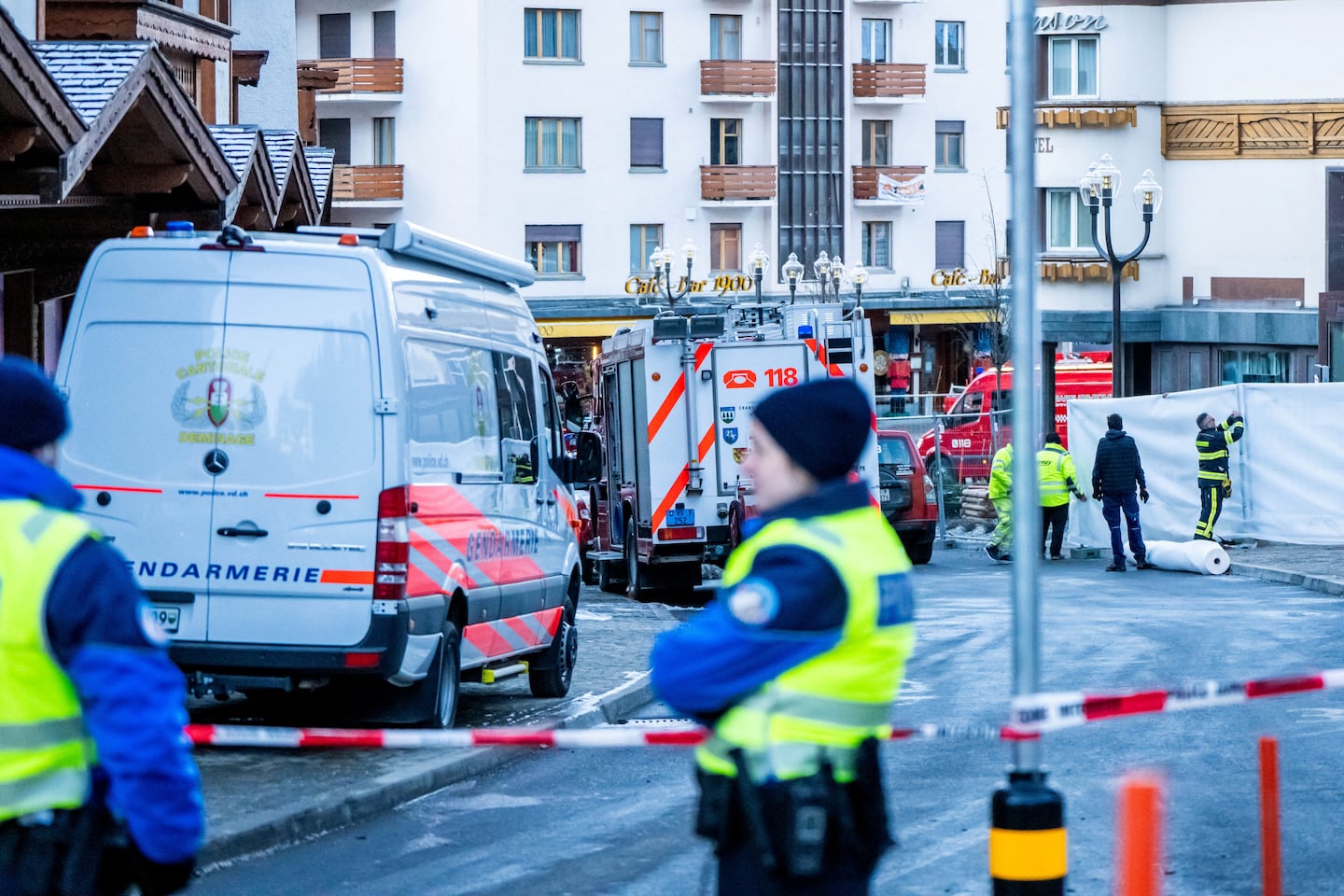 SRE expresa condolencias por tragedia en Suiza y habilita línea de asistencia consular