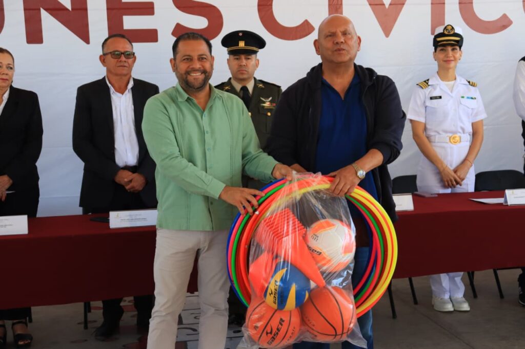 Ceremonia del Lunes Cívico
