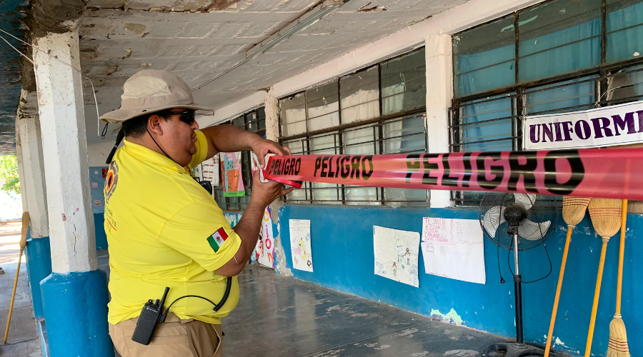 Autoridades cierran escuela primaria