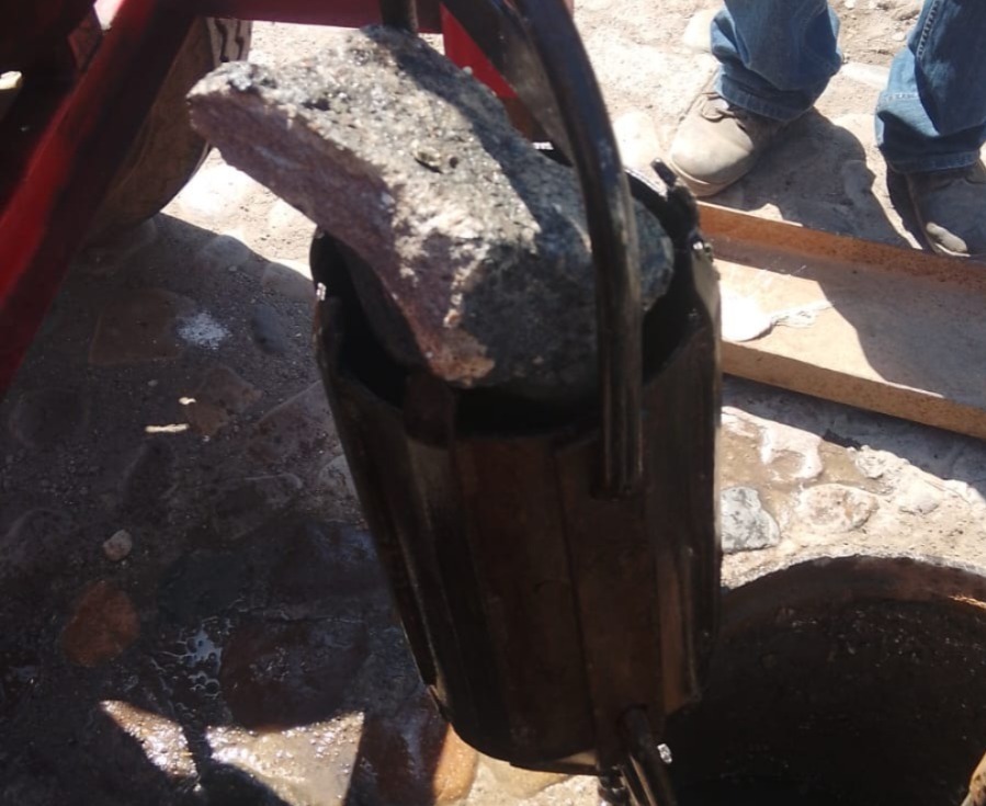 Adoquín extraido de alcantarillado en Mazatlán