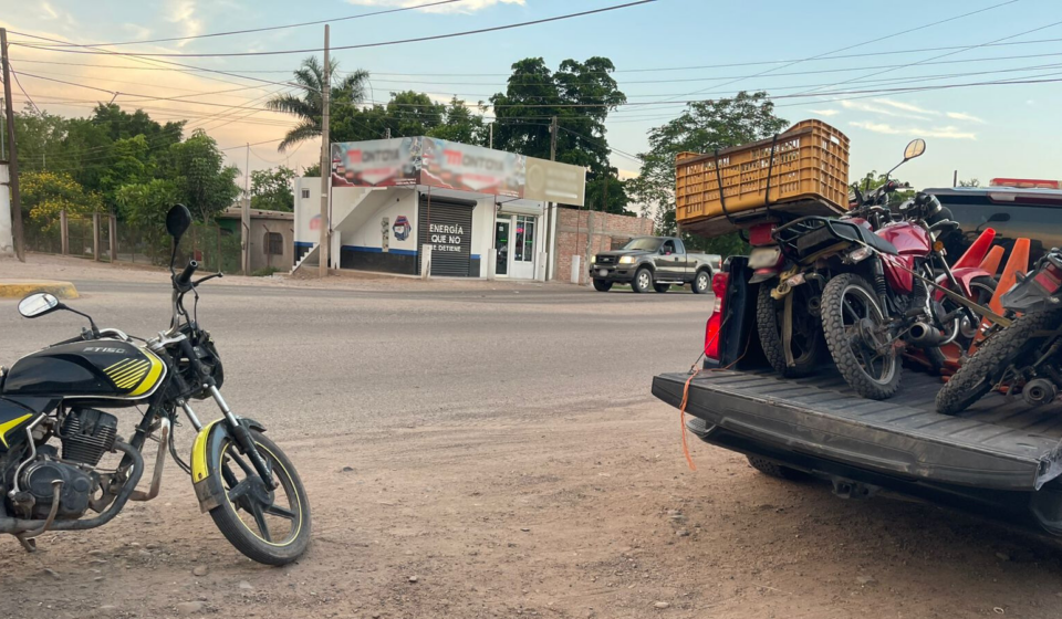 Aseguran motocicletas en el norte de Sinaloa