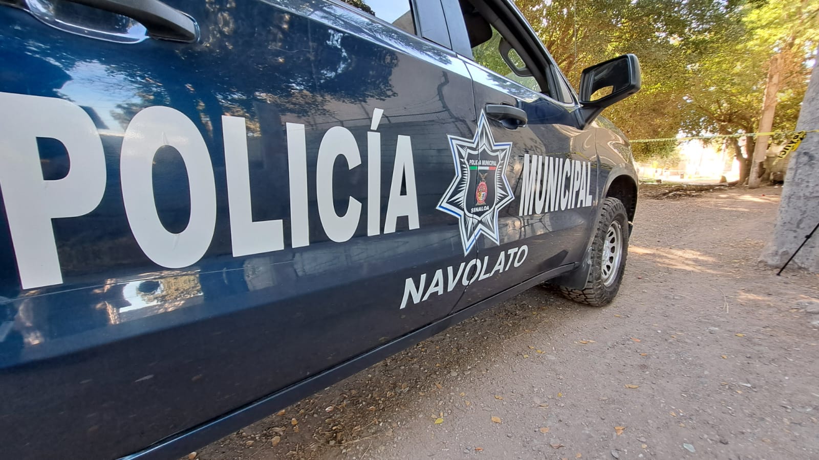 Policía Municipal de Navolato en el lugar del hallazgo.