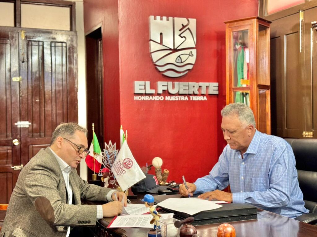 Alcalde Gildardo Leyva y el rector Pedro Flores.
