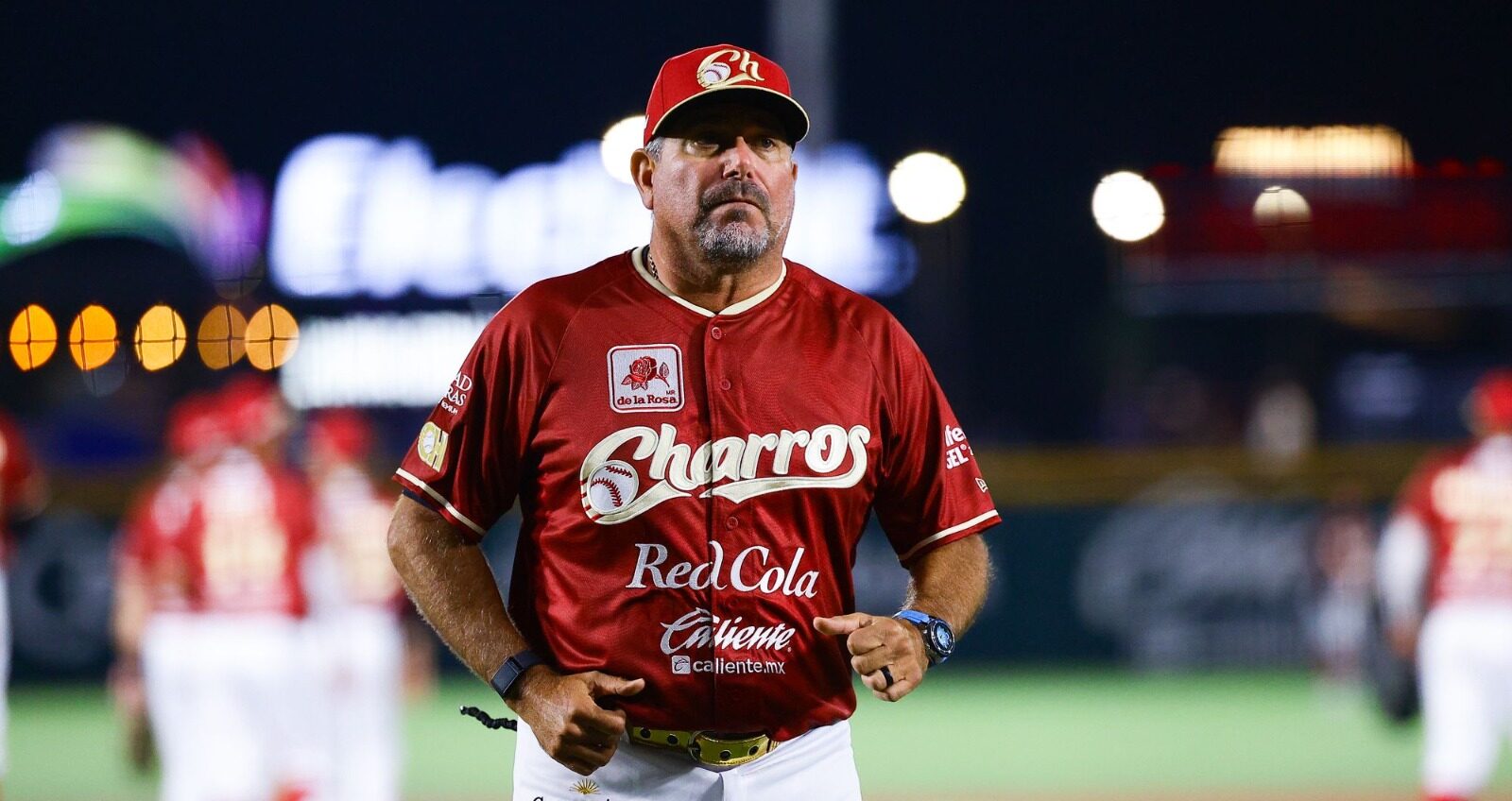 Benjamín Gil renovó contrato con los Charros de Jalisco