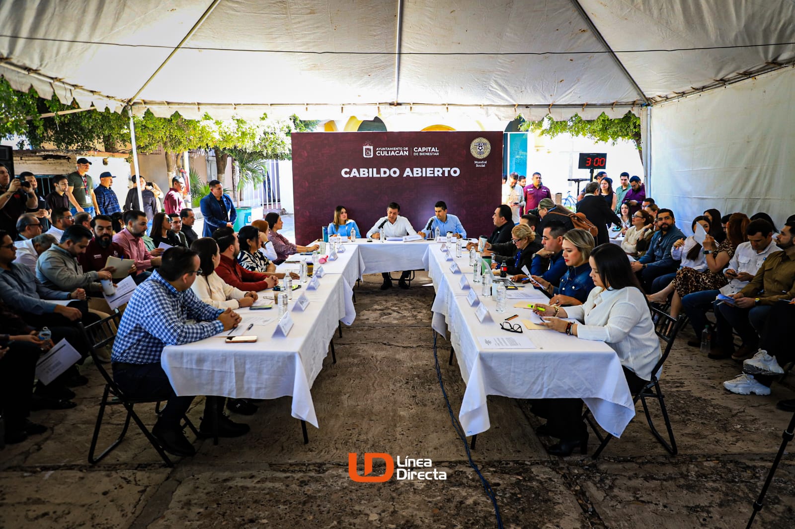 Cabildo Abierto en Culiacancito.